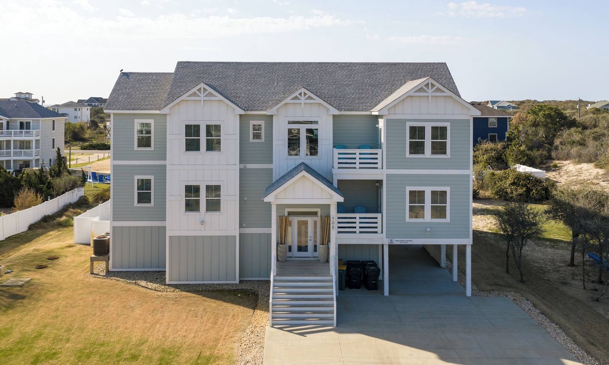 Ocean Sands House | Steps to the sand! Oceanviews-275' To Beach Access*Elevator*Pool