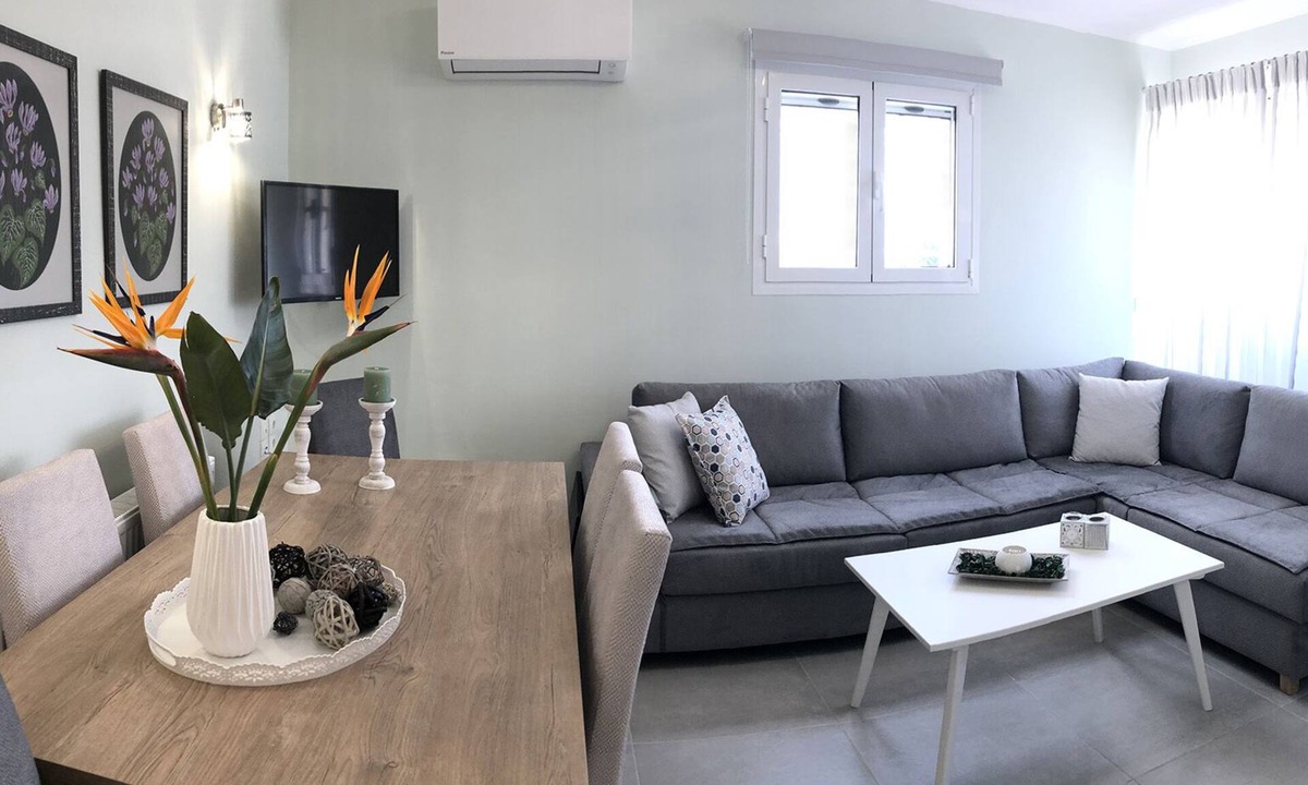 Karavados Apartment | Strelitzia apartment