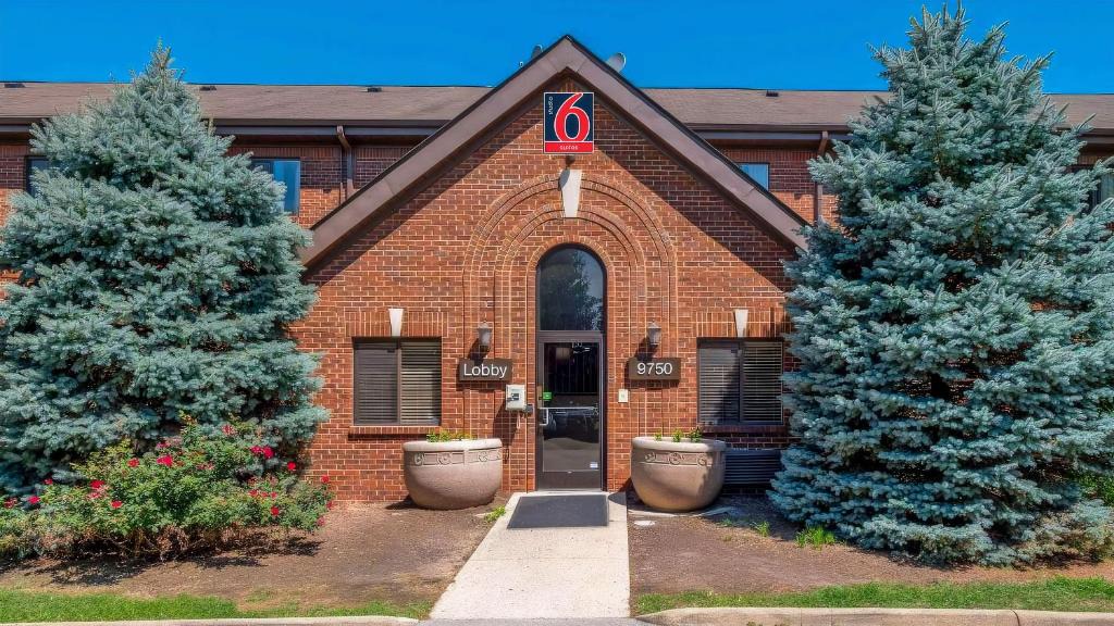 Indianapolis Hotel | Studio 6 Corporate Extended Stay Indianapolis, IN - North Carmel