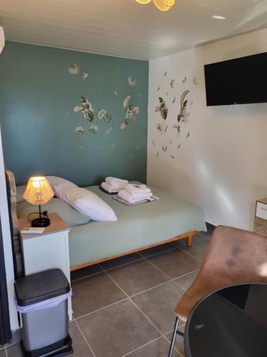 Santa Giulia House | STUDIO A 30O M de la plage de Santa Giulia