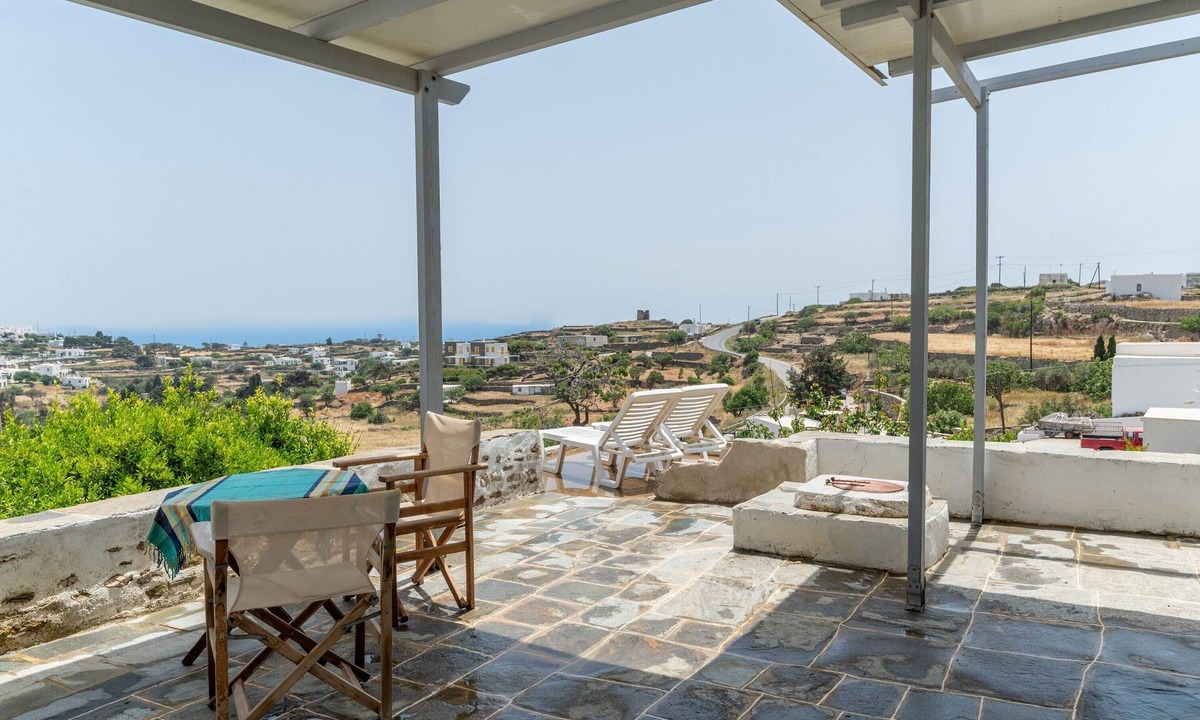 Sifnos Apartment | Studio Apartment 'Sifnos 7' with Sea View, Wi-Fi and Air Conditioning