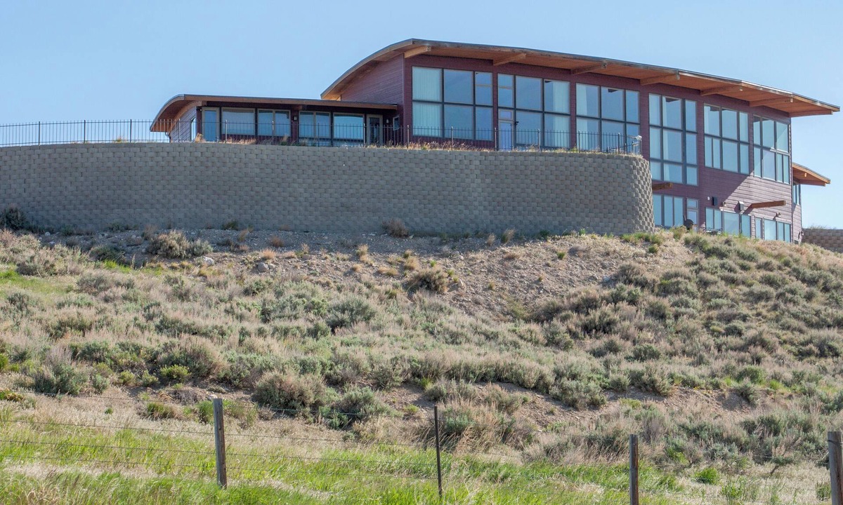 Powell House | Stunning 7-bedroom Heart of Yellowstone Ranch. Sixty miles from Yellowstone.
