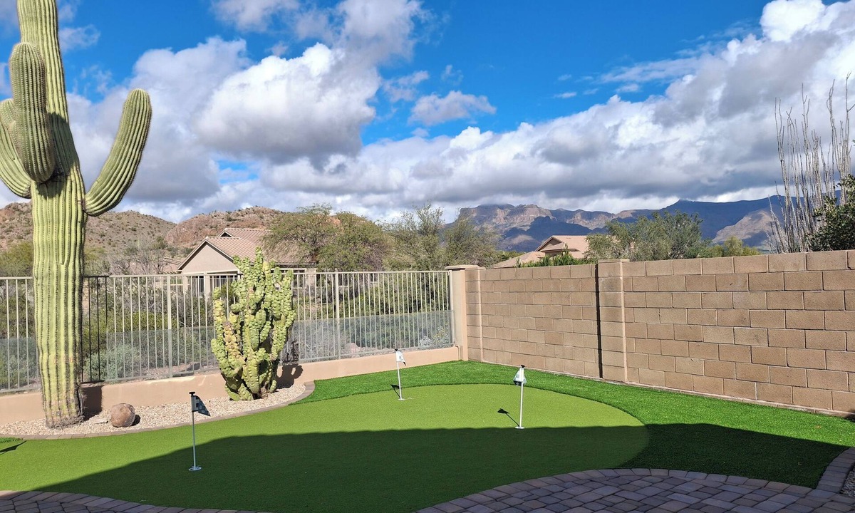 Gold Canyon House | Stunning view, relaxing setting, pet friendly, community pool, near golf courses