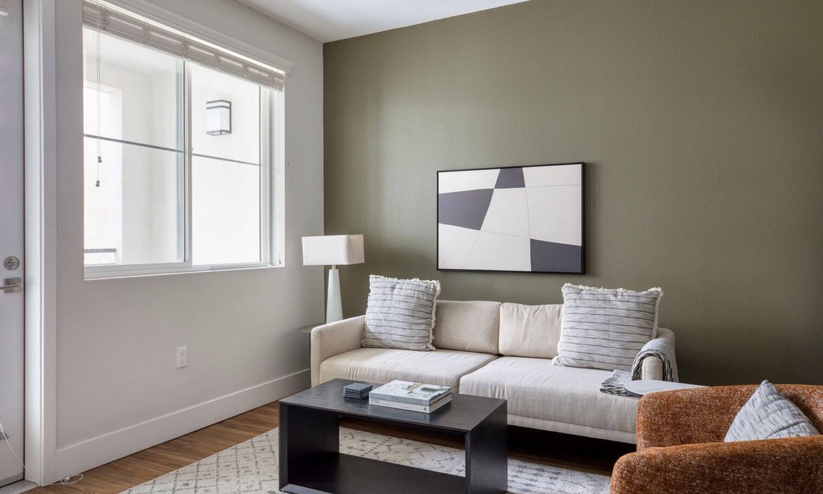 Pacific Highlands Ranch Apartment | Stylish Carmel Valley 1BR w/Spa & Gym, walk to Groceries, by Blueground