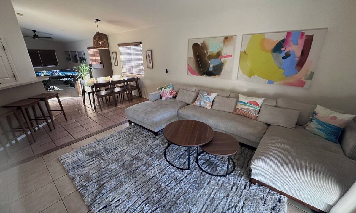 Rancho Vistoso House | Stylish Tucson Getaway Pool Hot Tub Game Zone - Sleeps 7