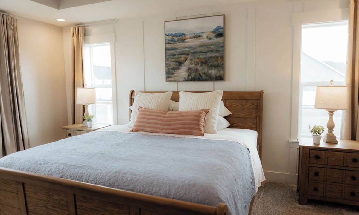 Ammon House | Summer Creek Home in Ammon Theater Room, Sauna & Hot Tub