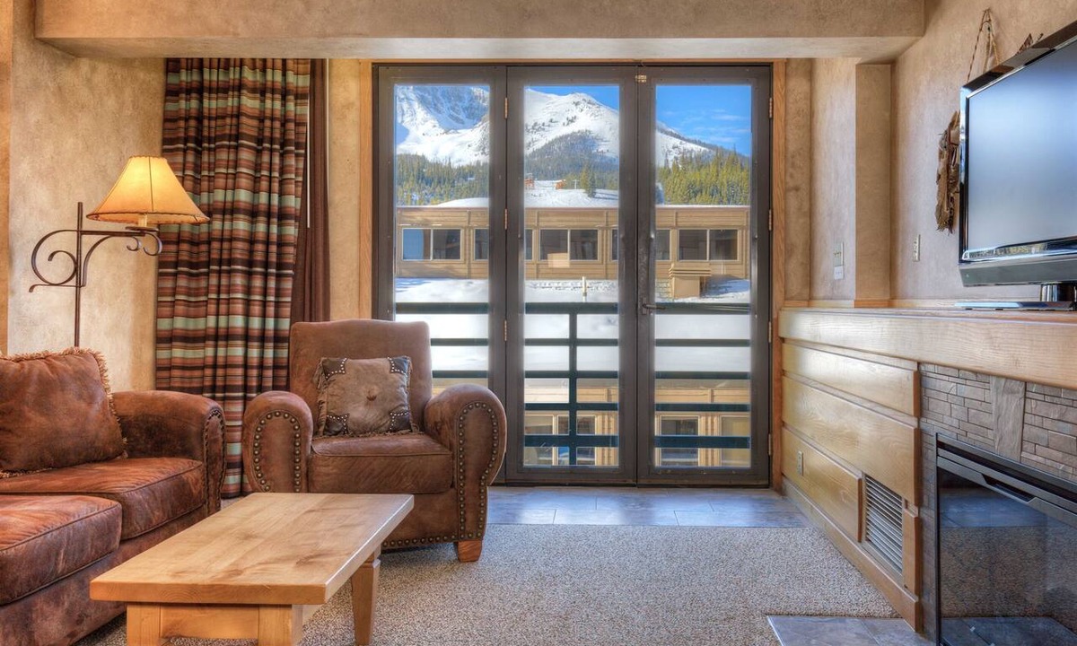 Big Sky Condo | Summit View- Big Sky Shoshone Ski in/Out, Pool, Hot Tub
