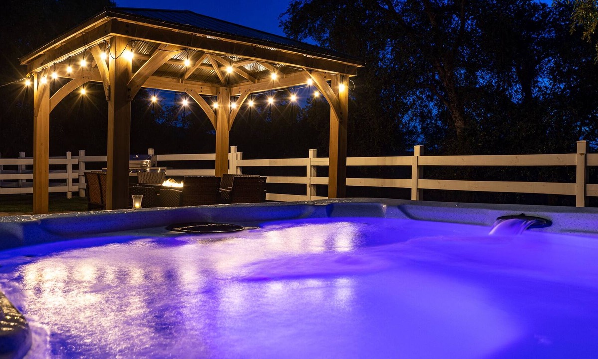 Oakhurst Villa | Sunset Villa w/ View+Hot tub @Yosemite & Bass Lake