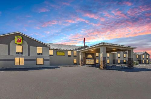 Shepherdsville Hotel | Super 8 by Wyndham Shepherdsville - Louisville South I65