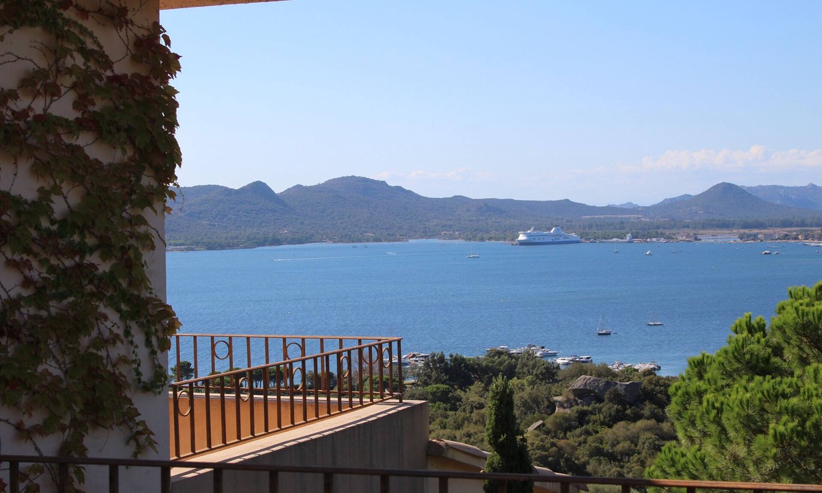Porto-Vecchio Villa | Superb Villa Air condition. 8 Pers. Marina Di Fiori