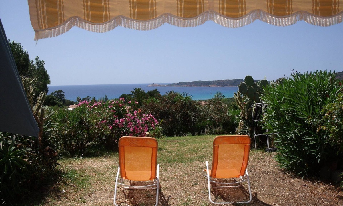 Cargese House | Superbe Appartement Traversant de Type F3 Avec Jardin Fleuri à 5 min de la Plage