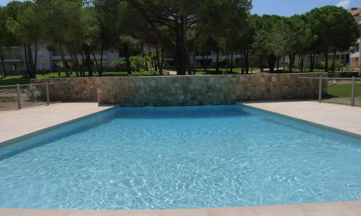 Calvi Apartment | T3 65 m2 55 m2 terrace, in residence with park,swimming pool.beach pk center 400m