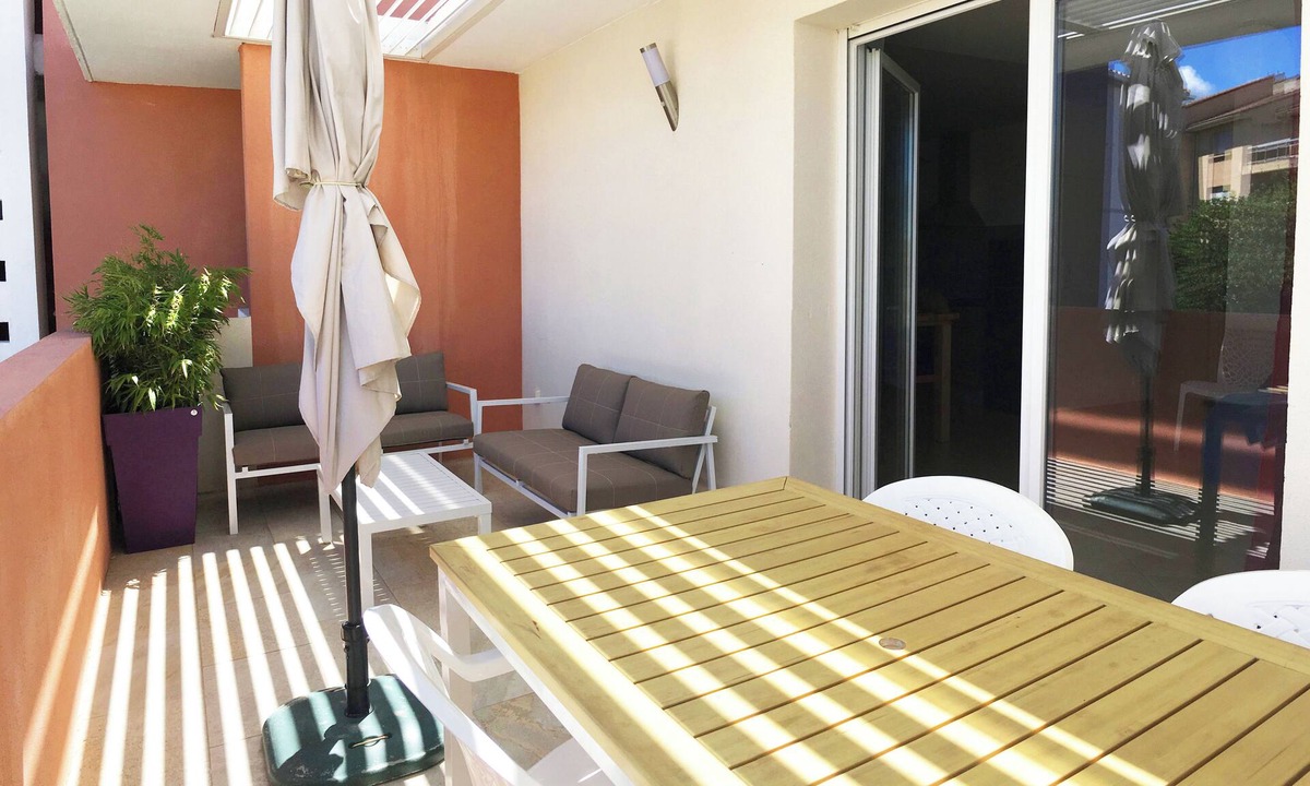 Calvi Apartment | T3 Cardellina, Beach and center within walking distance, Terrace, Parking, Air-conditioning, Free WiFi