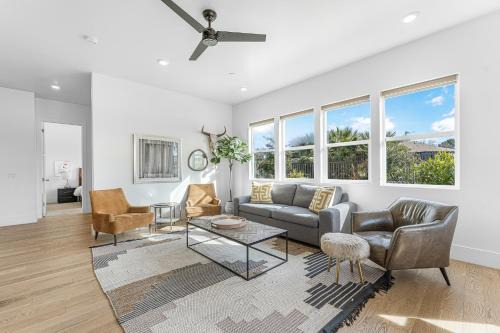 Bloomington House | Tee for Two condo