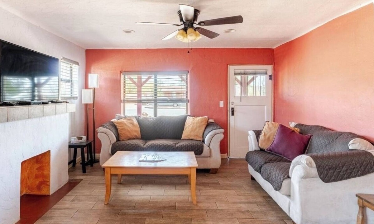 Peter Howell House | The Adobe Casita - Private Fully Fenced Yard