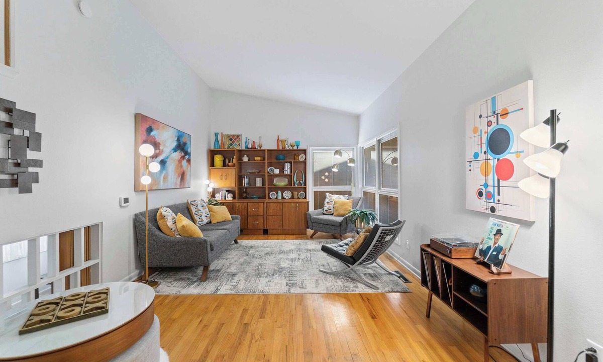 Ames House | The Ames Comfort House | 3BR