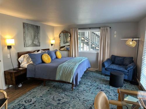 Hailey Bed & Breakfast | The Dandelion SV-Bloom. B&B, Reimagined
