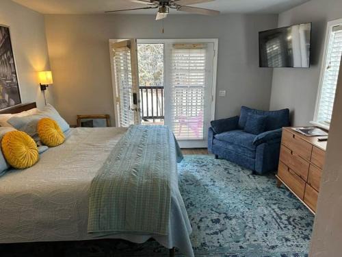 Hailey Bed & Breakfast | The Dandelion SV-Drift. B&B, Reimagined