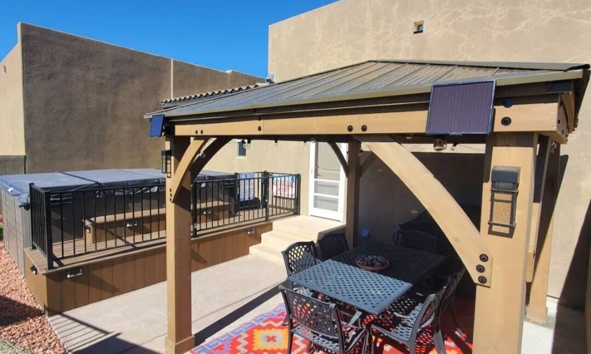 Greenehaven House | The Desert Dip Oasis at Lake Powell with swim spa!