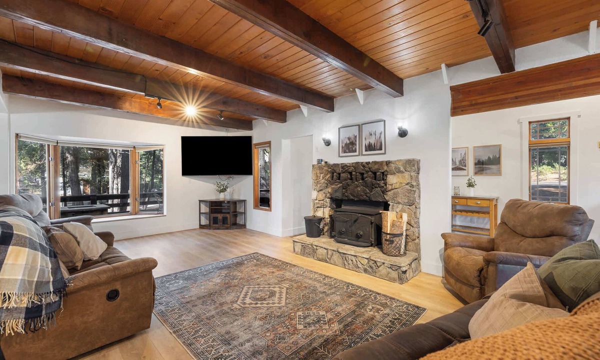 Sierra Cedars House | The Herold's Shaver Lake Retreat | BBQ, Fire pit+