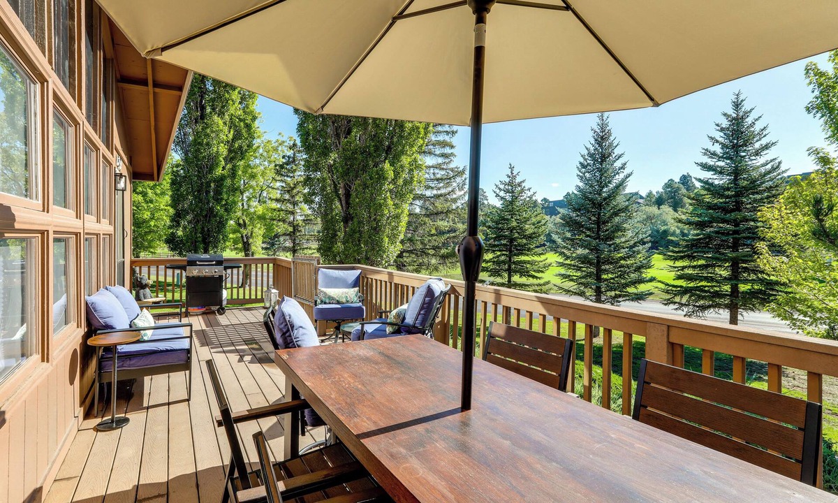 Flagstaff House | 'The High Country Hideaway' Flagstaff Golf Retreat