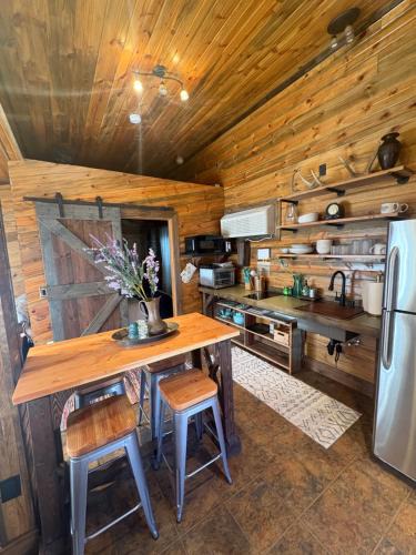 Pioche Hotel | The Lion's Den
