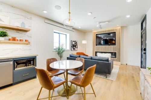 Afton House | The Lofts on 89 Condo - 5 Miles to Salt River!