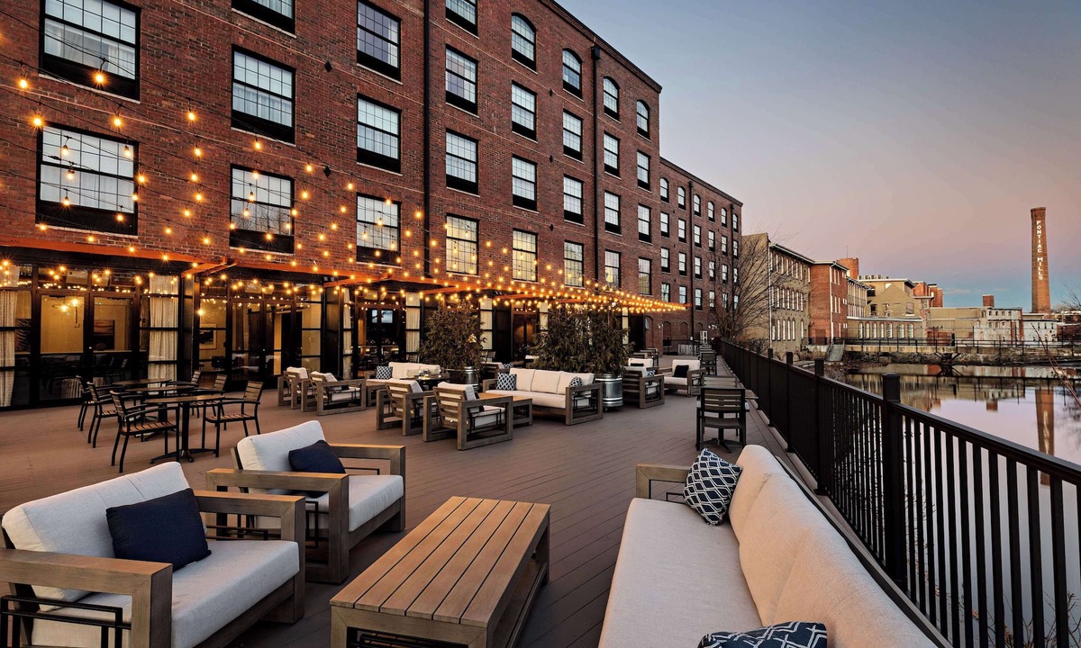 Warwick Hotel | The Loom Hotel, Tapestry Collection by Hilton