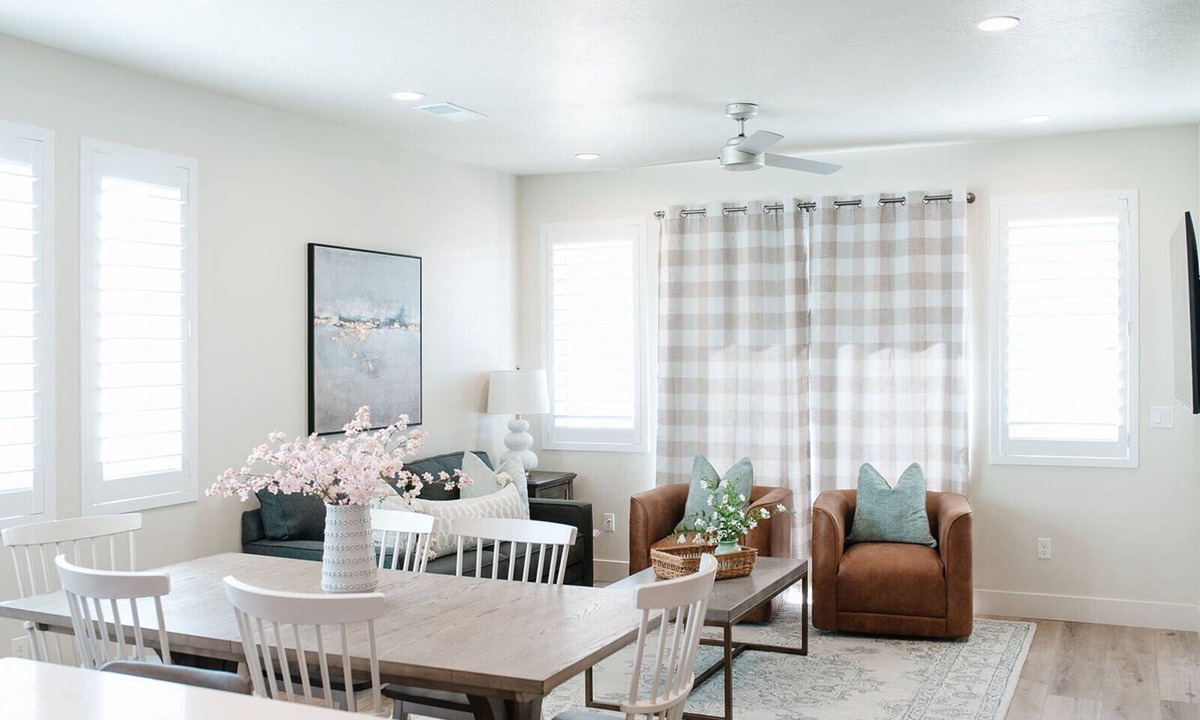 Washington Fields House | 🌲The Monroe ⛰️Pet Friendly Townhouse With Majestic Views and EV Charger Hookup