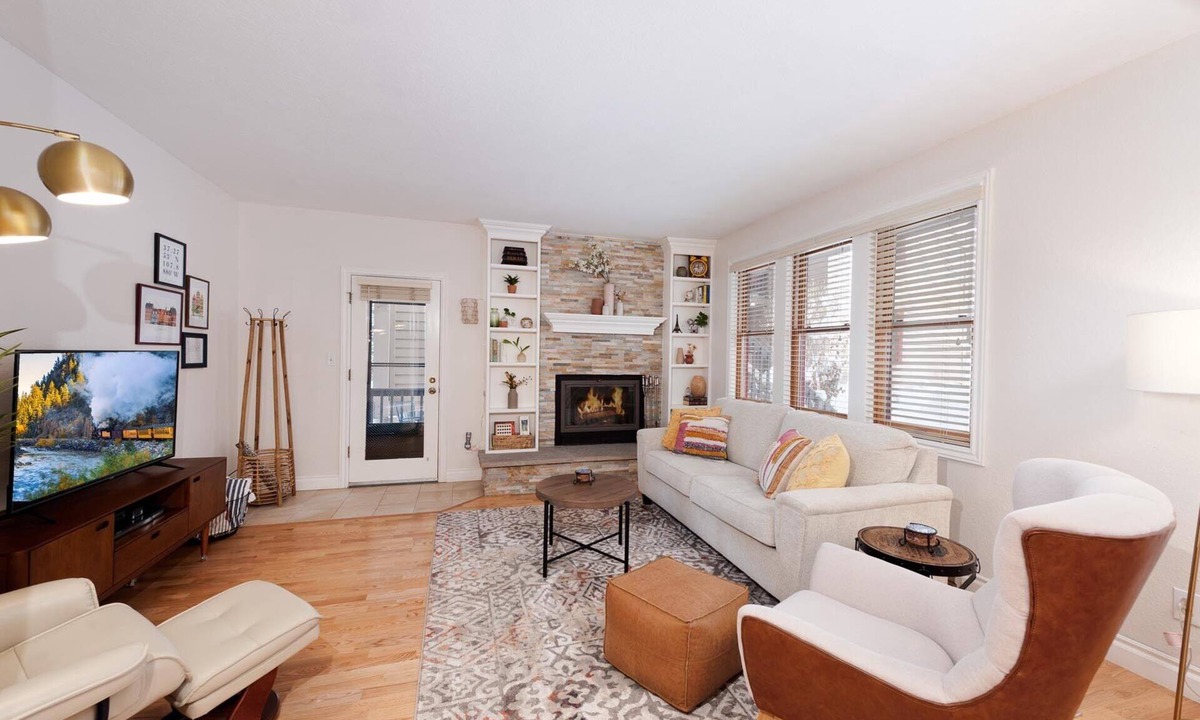 Durango Condo | The Passport Suite | Downtown Access, Pool/Hot Tub, Near FLC, Trails & Golf