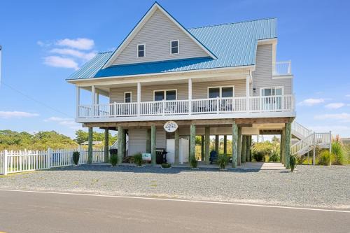 Chincoteague House | The Porpoise of Life
