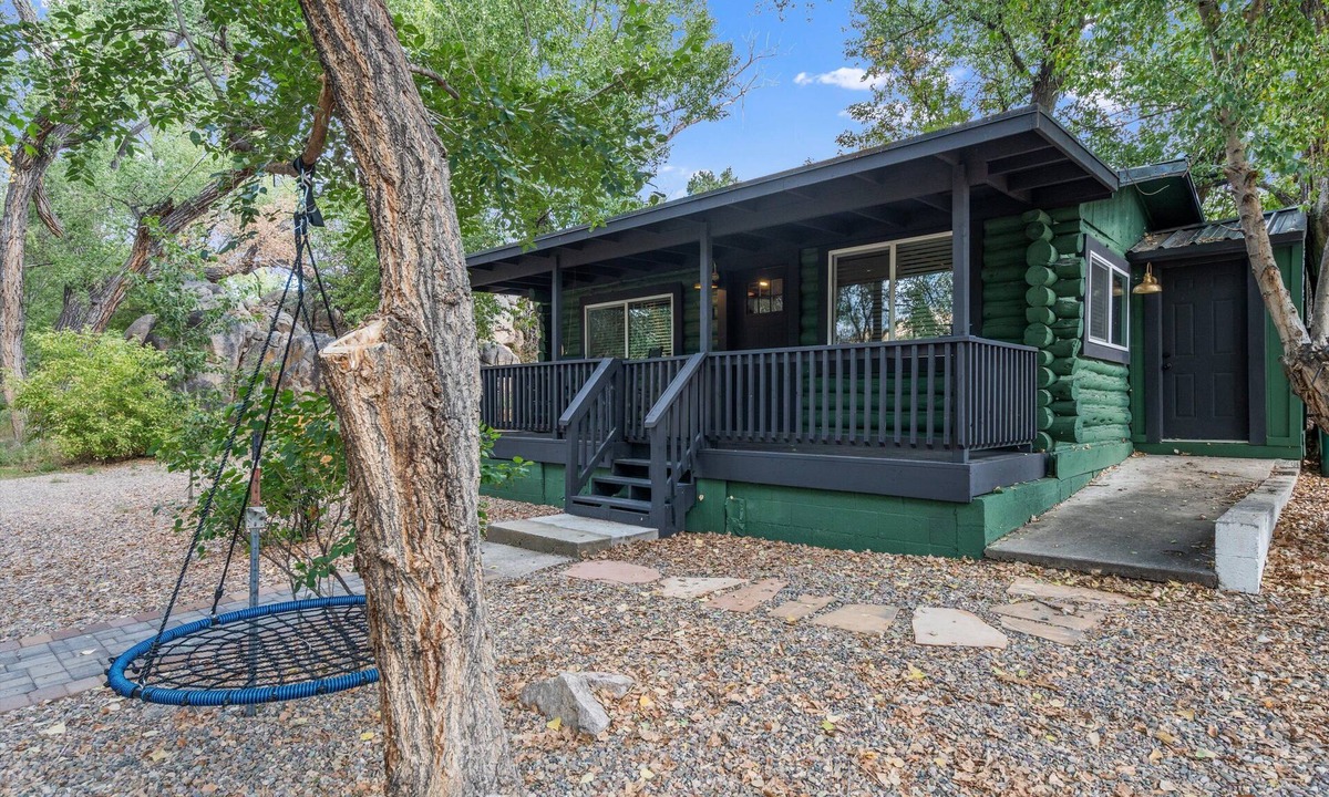Prescott Cabin | The Prescott Granite Dell's Getaway!