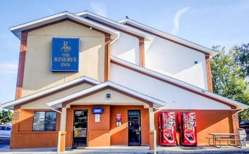 Salisbury Hotel | The Reserve Inn