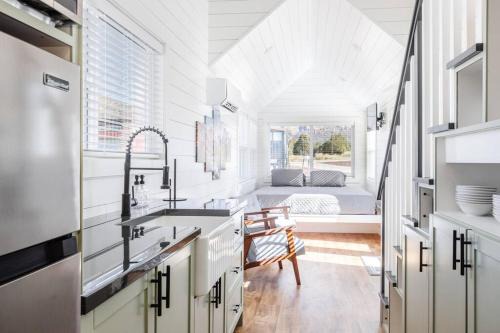 Apple Valley House | The Scenic Route