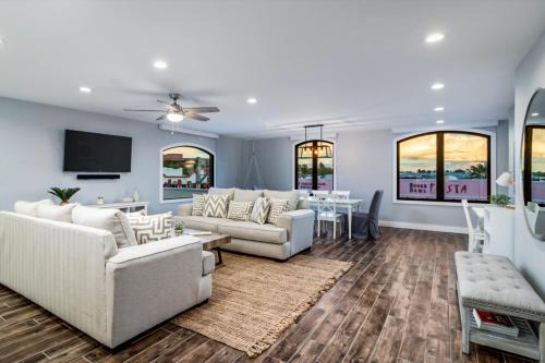 Arts District House | The Scottsdale Stroll #200