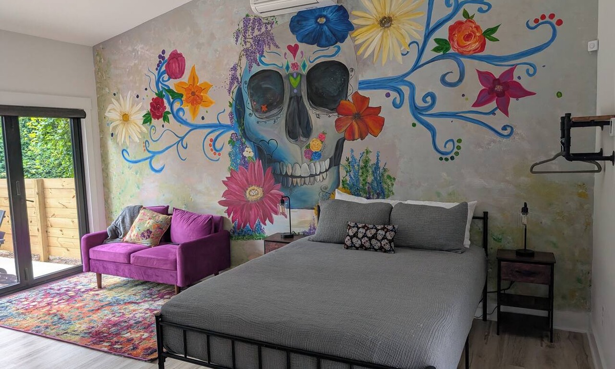 Southeast Raleigh Apartment | The Skulltimate Stay - Fire Pit & EV Charger!