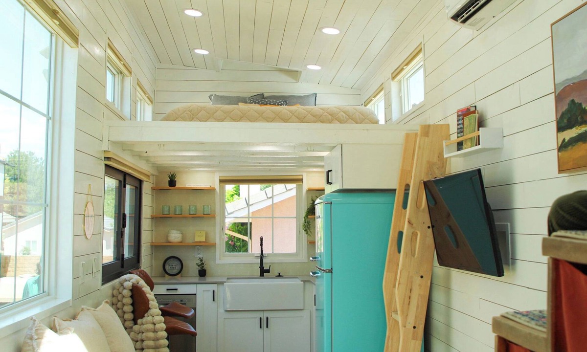 Apple Valley House | The Starlight Tiny Home Destination Zion