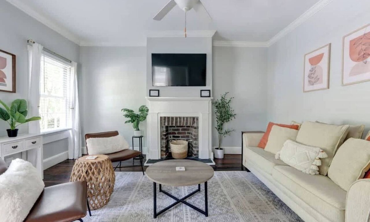 Beach Institute Apartment | The Tea Olive - B, Fresh | Classic | Dog-Friendly!