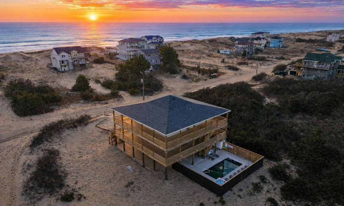 Carova Beach House | The White Lotus- Luxe Oceanview Stay + Wild Horses
