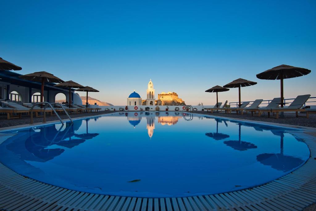 Akrotiri Apartment | Thira's Dolphin