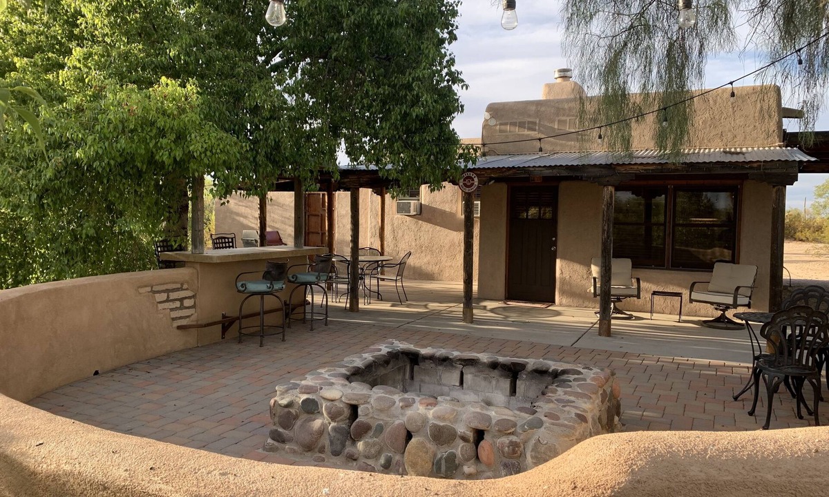 Marana House | This secluded ranch house on a spacious 5-acre lot offers a perfect retreat