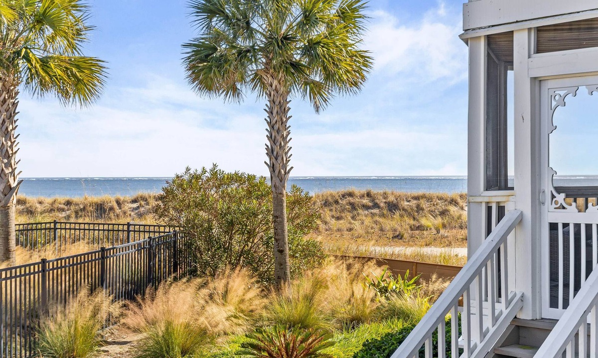 Isle of Palms Villa | Tidewater I102 - Amazing Oceanview! Pool Walkout!