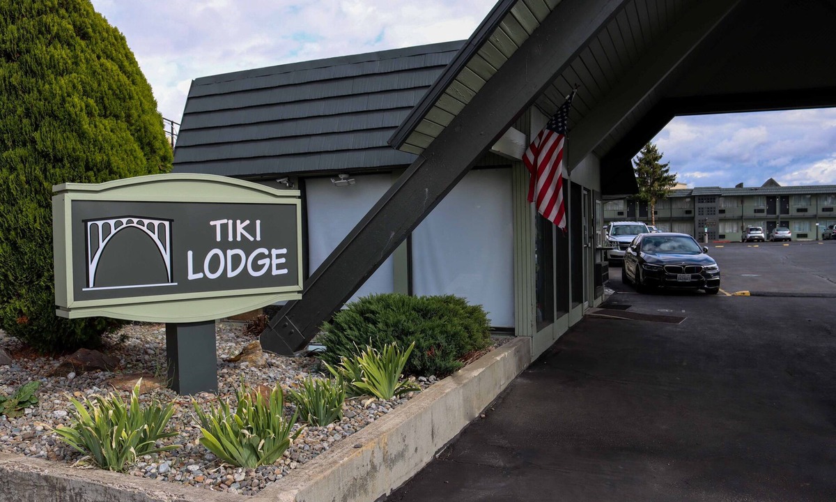 Downtown Spokane Hotel | Tiki Lodge