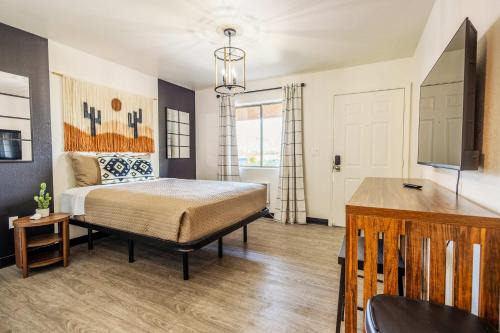 Tolleson Apartment | Tolleson Studio Home with Pool Access
