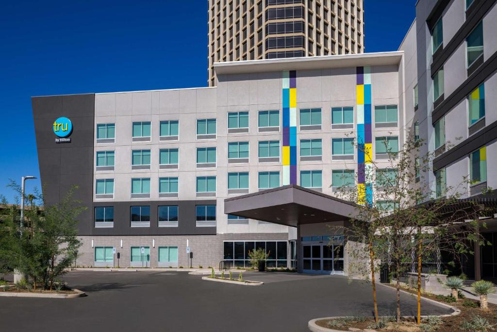 Encanto Hotel | Tru By Hilton Phoenix Midtown