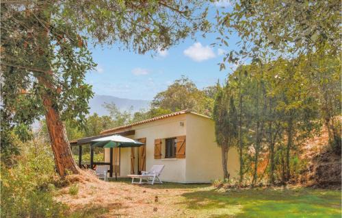 Calcatoggio House | Two-Bedroom Holiday Home In Calcatoggio