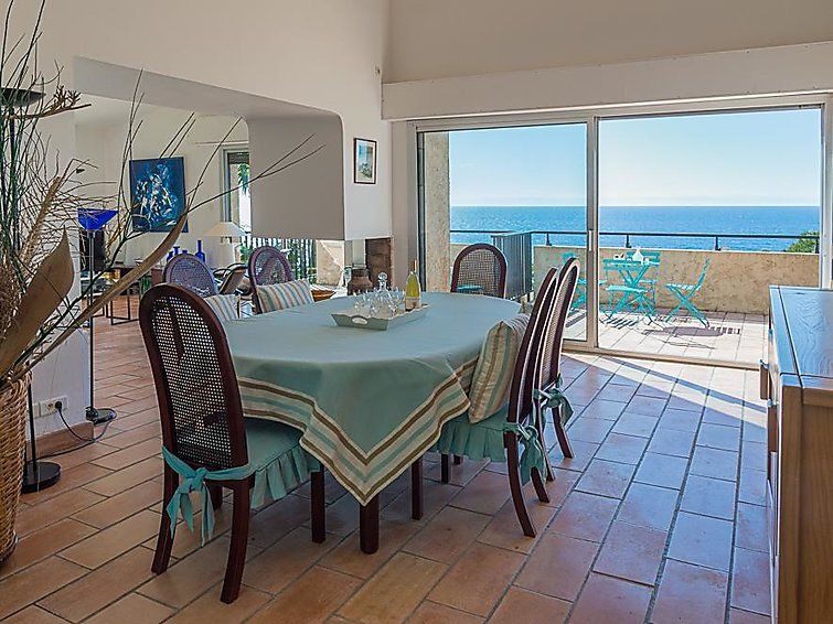 Marine de Davia House | Vacation home Villa Marinnella in Corbara - 8 persons, 4 bedrooms