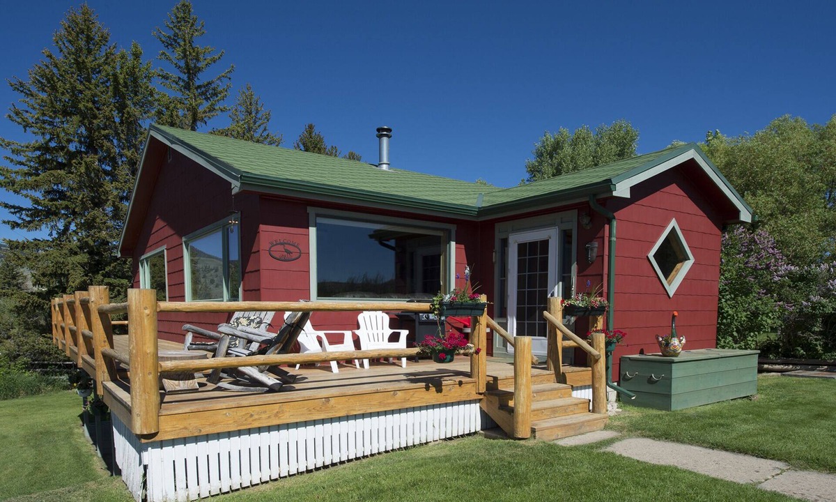 Dubois House | Very private riverfront retreat!