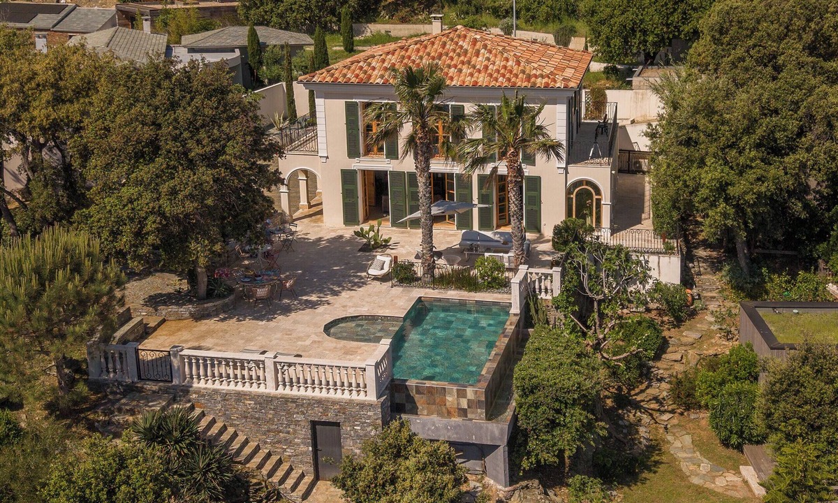 Brando Villa | Vill'A Fiurentina – Erbalunga, piscine à débordement vue mer