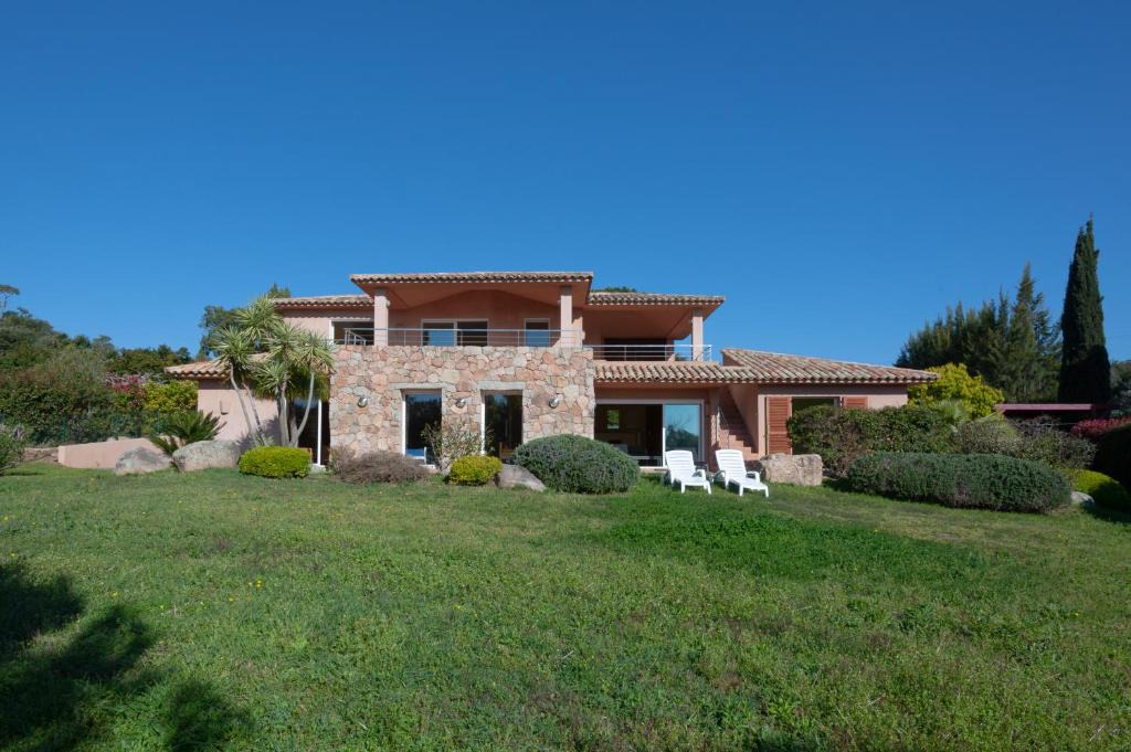 Cirendinu Villa | Villa Capicciola N 23